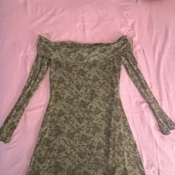 UO Green dress L for Sale in Los Angeles, CA - OfferUp