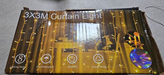 Curtain lights
