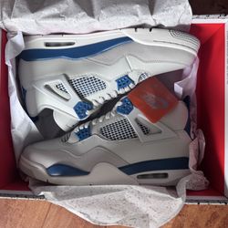 Jordan 4 Military Blue  
