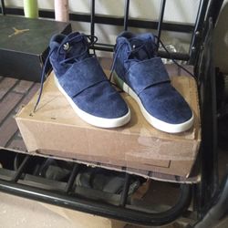 Adidas Tubular Strap 