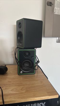 Mackie Studio powered speakers