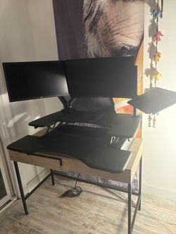 Workstation With Desk Riser