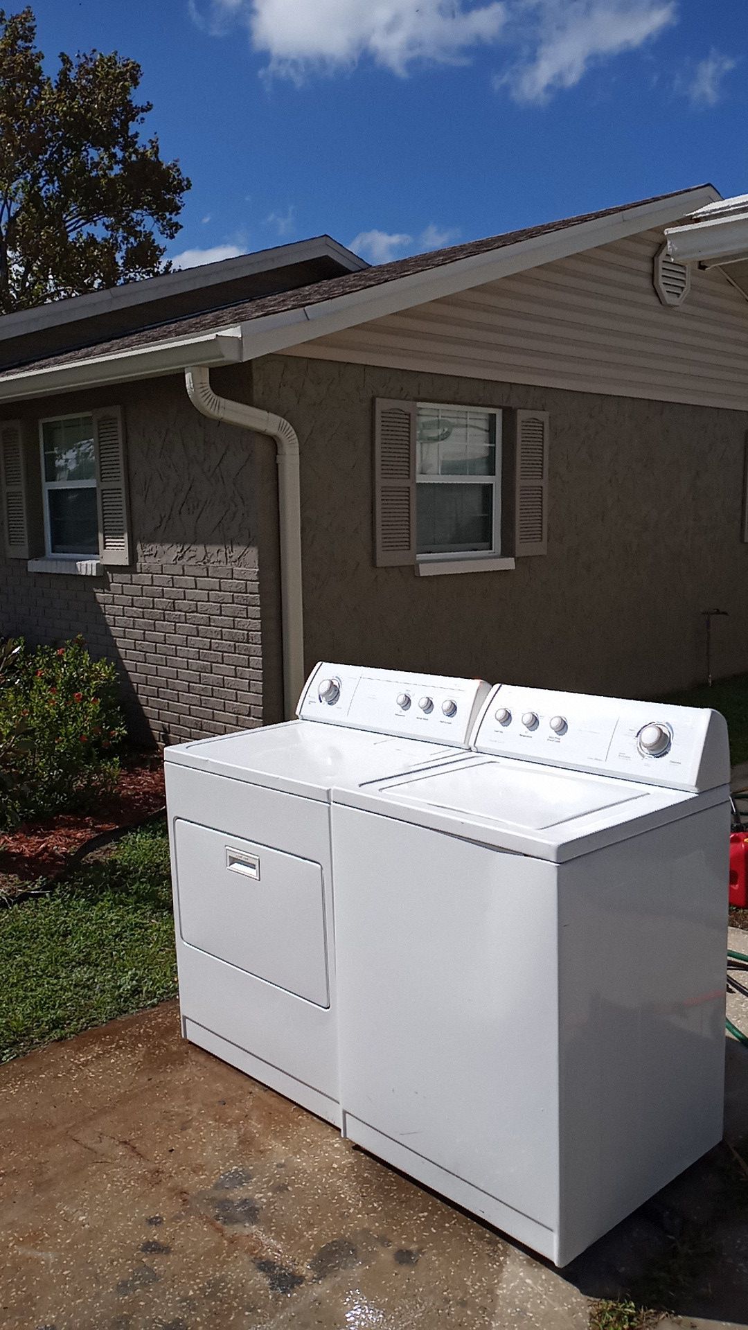 Matching whirlpool washer and dryer clean