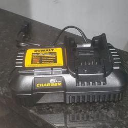 Dewalt 6 Amp Fast Charger