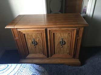 Very sturdy Dresser/TV stand