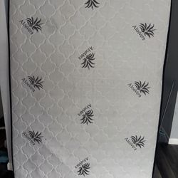 Full Size Mattress 