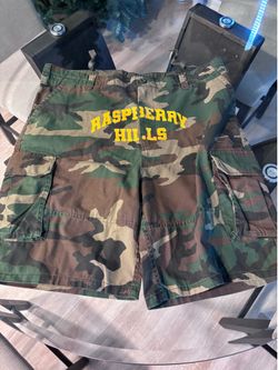 Raspberry hill shorts
