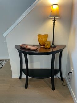 Crate & Barrel Entry Table