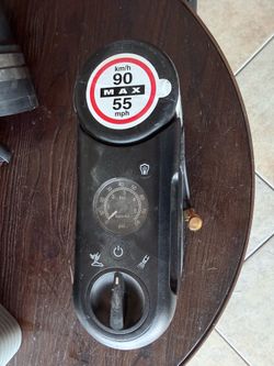 Portable tire inflator