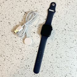 Apple Watch Series 6 with 44mm with Navy Strap + Charging Cable