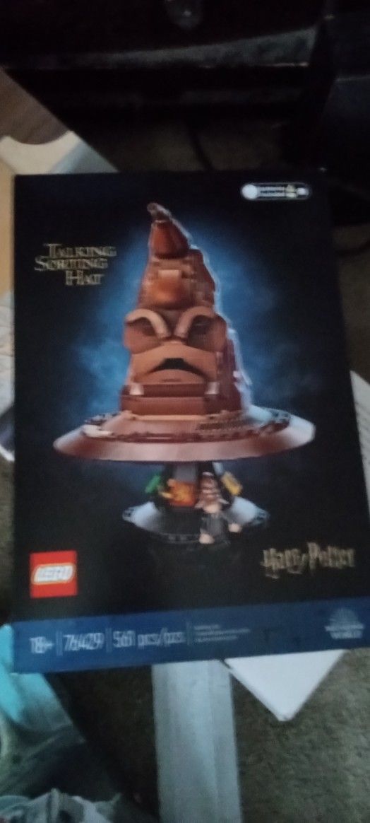 Lego Harry Potter 76429 Talking Sorting Hat