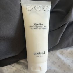 One kind Clean Slate Gentle Cleansing Cream