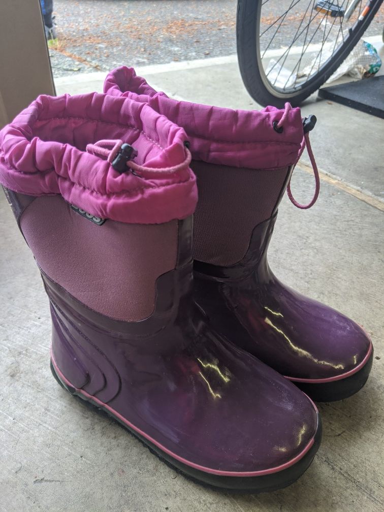 Girls BOGs boots
