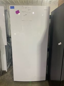 Frigidaire *+Upright Freezer 20 Cu. Ft. - Great Deal!