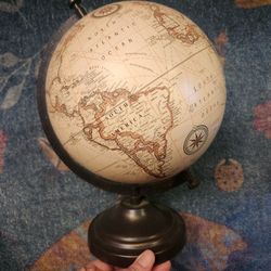 Globe, Desk Size