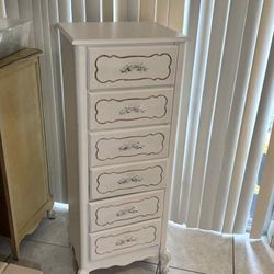 White French Provincial Style Upright Chest 6 Drawer 20.5”Lx17”Wx54.5”H