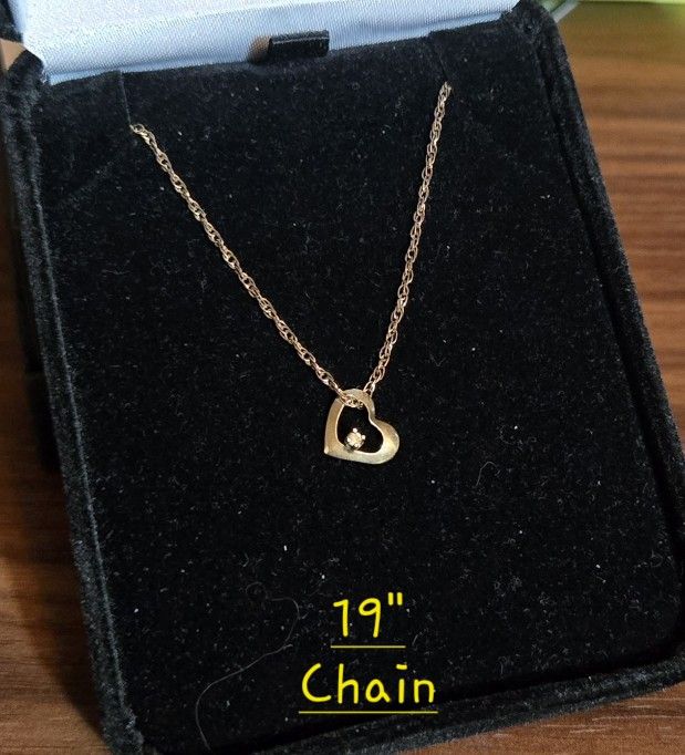 Gold Tone Heart w/CZ