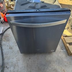 Brand New Display Model Whirlpool Dishwasher 