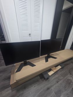 Gigabyte 27 inch monitors bundle