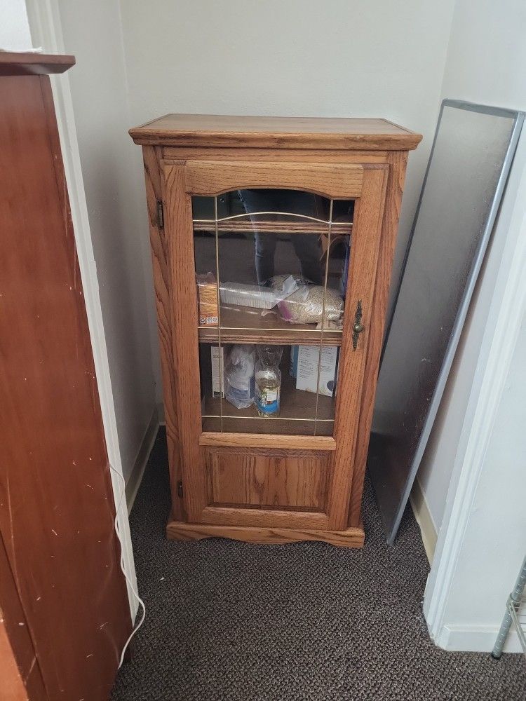 Solid Oak Curio Cabinet 