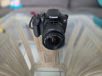 Canon EOS Rebel T7 DSLR Camera with 18-55mm Lens Kit - Like New
