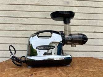 Omega Low-Speed Masticating Juicer