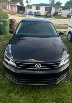 2015 Wolksvagen Jetta 1.8 Turbo Sedan 4D