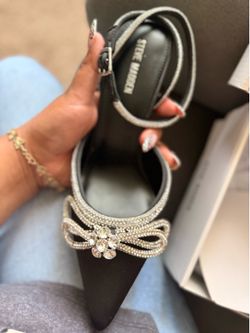 Steve Madden pointed heels