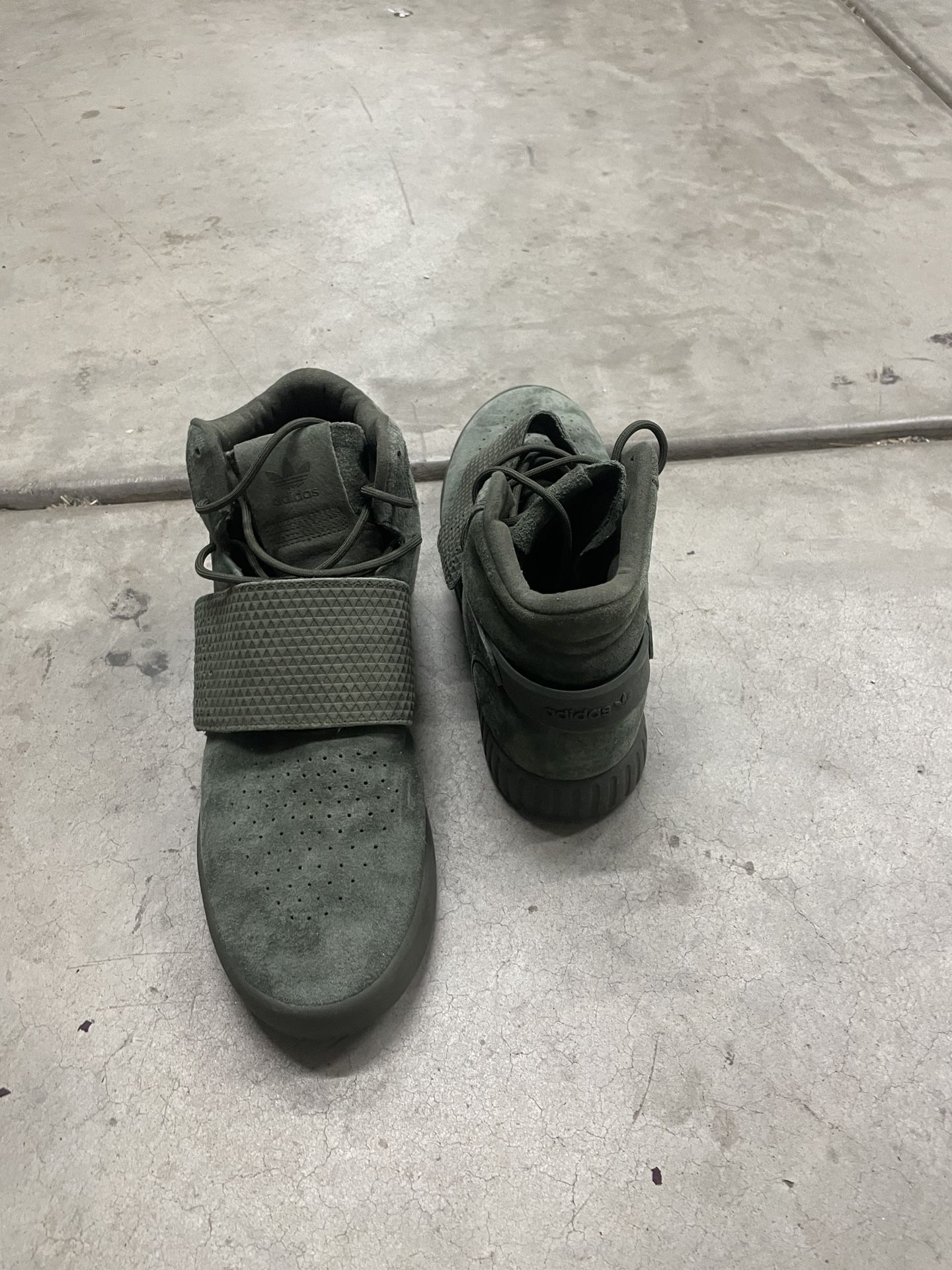 Adidas Shoes 