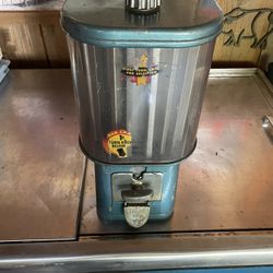 GUM BALL MACHINE  OAK ACORN GOLD MINE ONE CENT 10 COLUMN TAB GUM/CANDY VENDING MACHINE 50S/60S