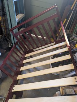Toddler bed with mattress