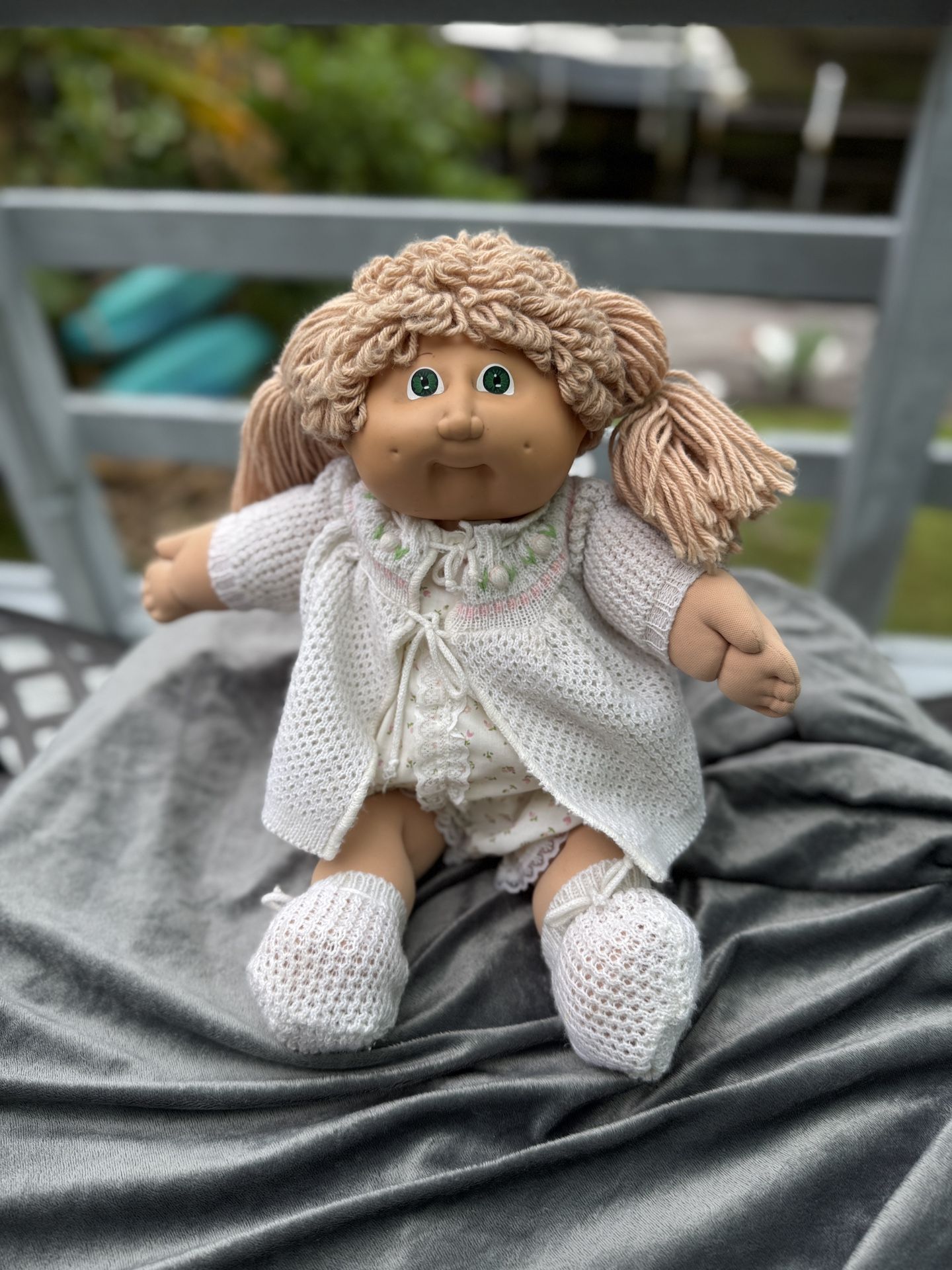Cabbage Patch Kids Doll 1(contact info removed) With Xavier Roberts' Signature