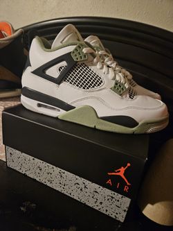 New Jordans 4's Sea Foam