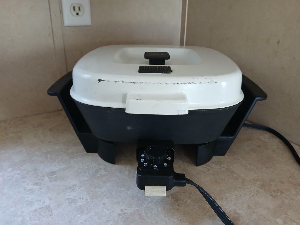 Electric Frying Pan