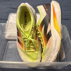 New Balance Women's FuelCell Supercomp Elite V4 Running Shoes Size 10