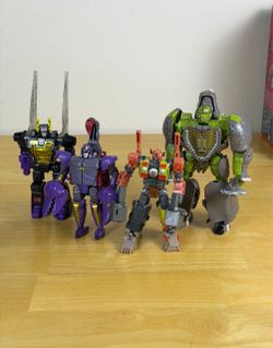 Transformers Kingdom And Legacy Bundle