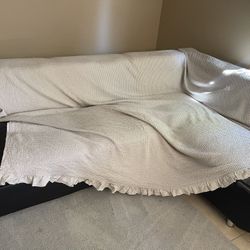 Free Couch 
