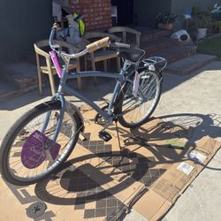 Huffy 26’ Cruiser Bike