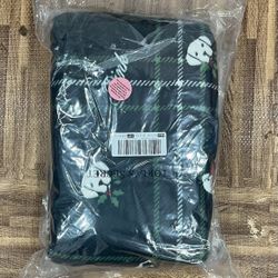 Victoria’s Secret Pink Sherpa Blanket