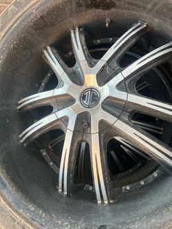 Rims 22 inch universal plus tires and spare 1/2 tread 285/45R22. 114v