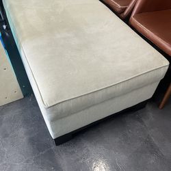 Storage Ottoman Oversized With Wheels