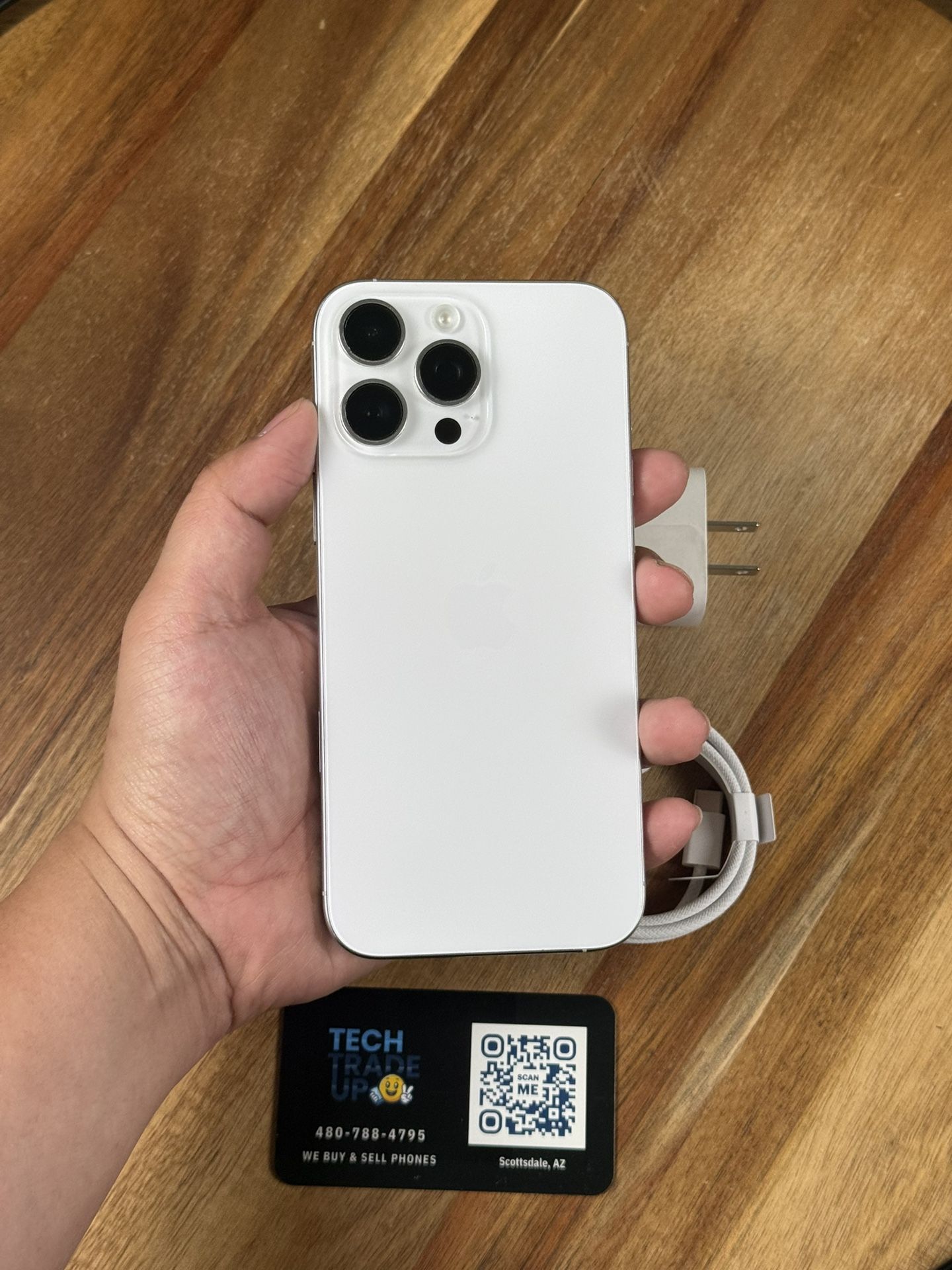 iPhone 16 Pro Max 256Gb White π€ Unlocked