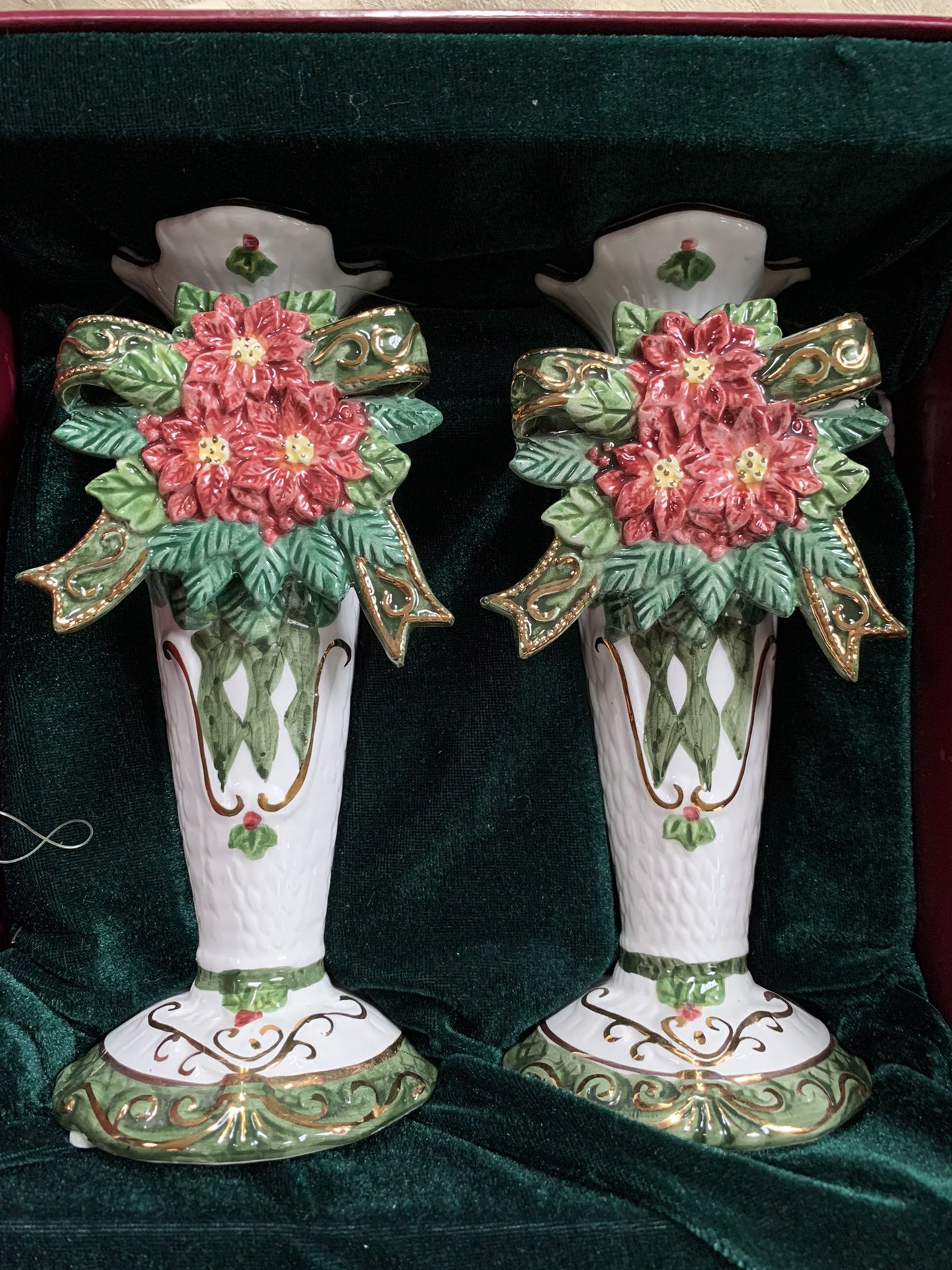 Vintage Classic Traditions Set of 2 Ceramic Candle Holders