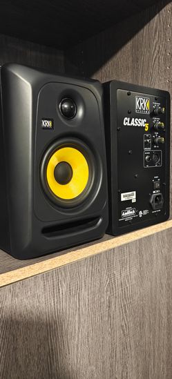 KRK CLASSIC 5