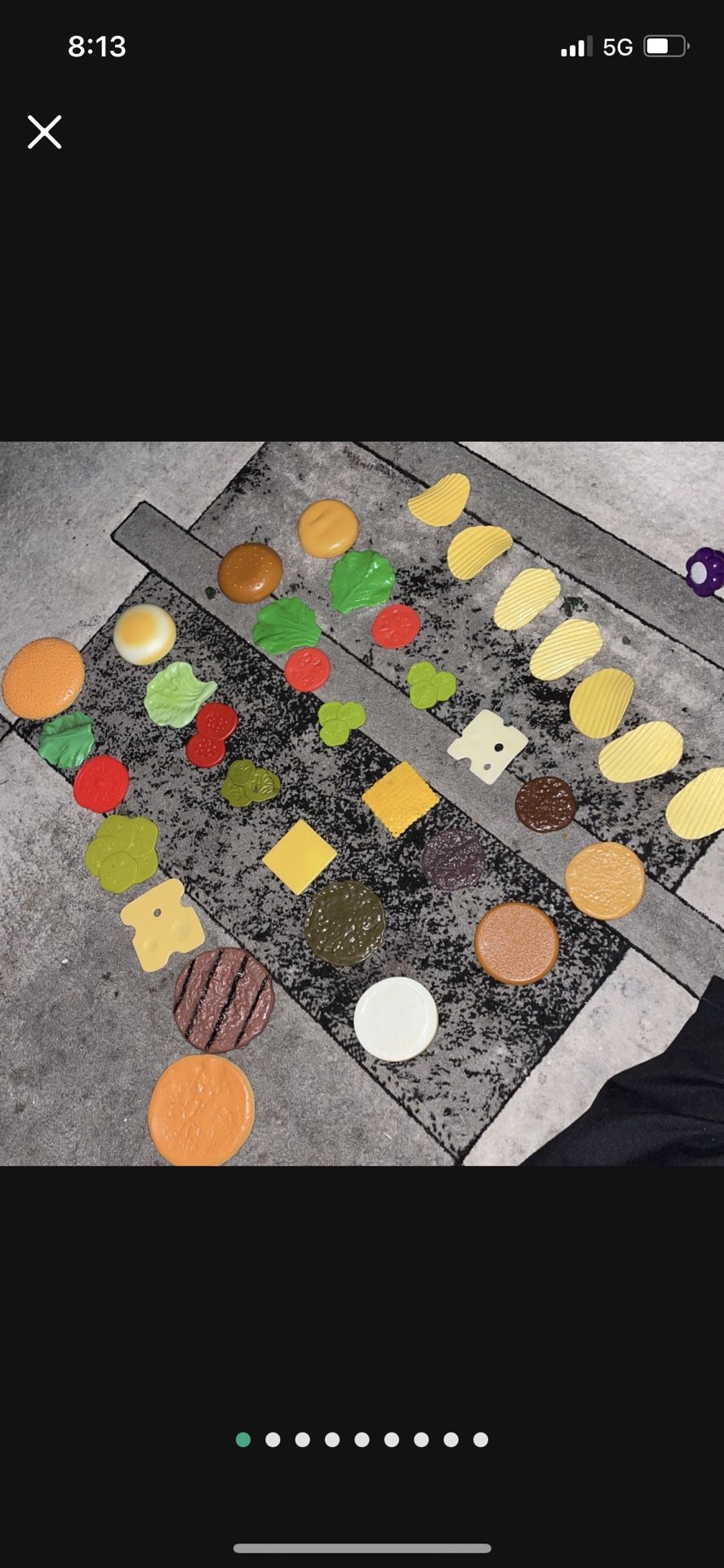 Play Cheese Burgers An Chips Set All $6