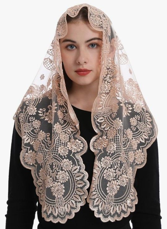 Elegant Embroidered Chapel Veil