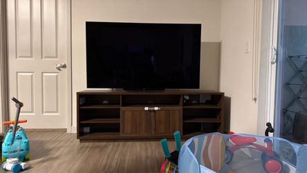 Tv stand