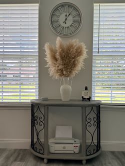Accent Table
