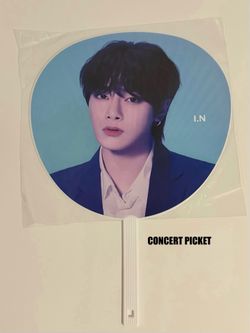 SKZ merch (read description)