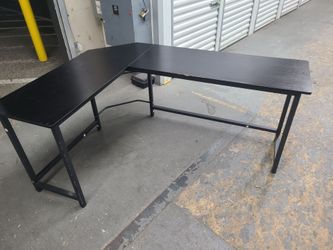 L Shaped Corner Desk